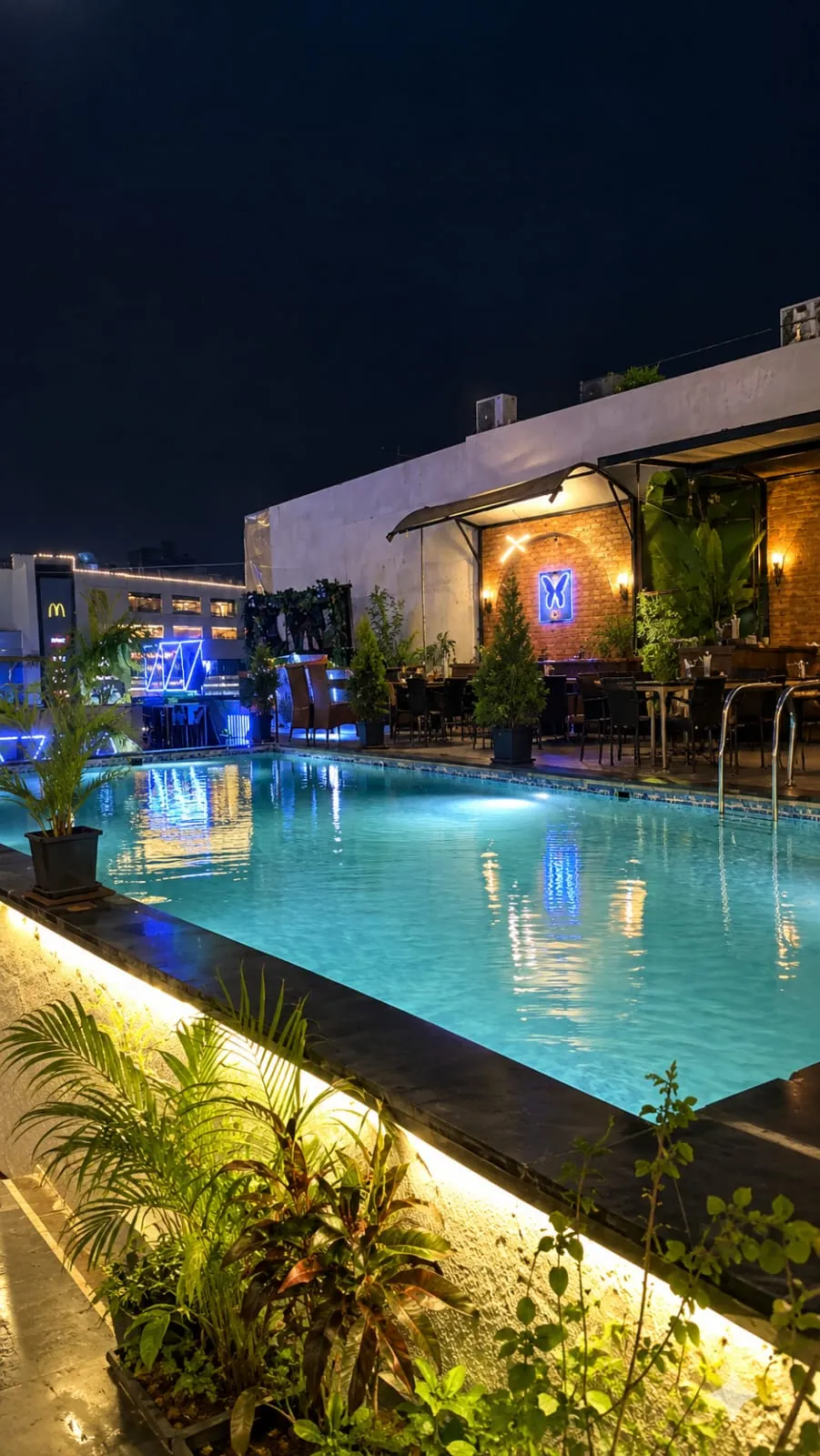 Atmosphere - Premium Lifestyle Cafe
